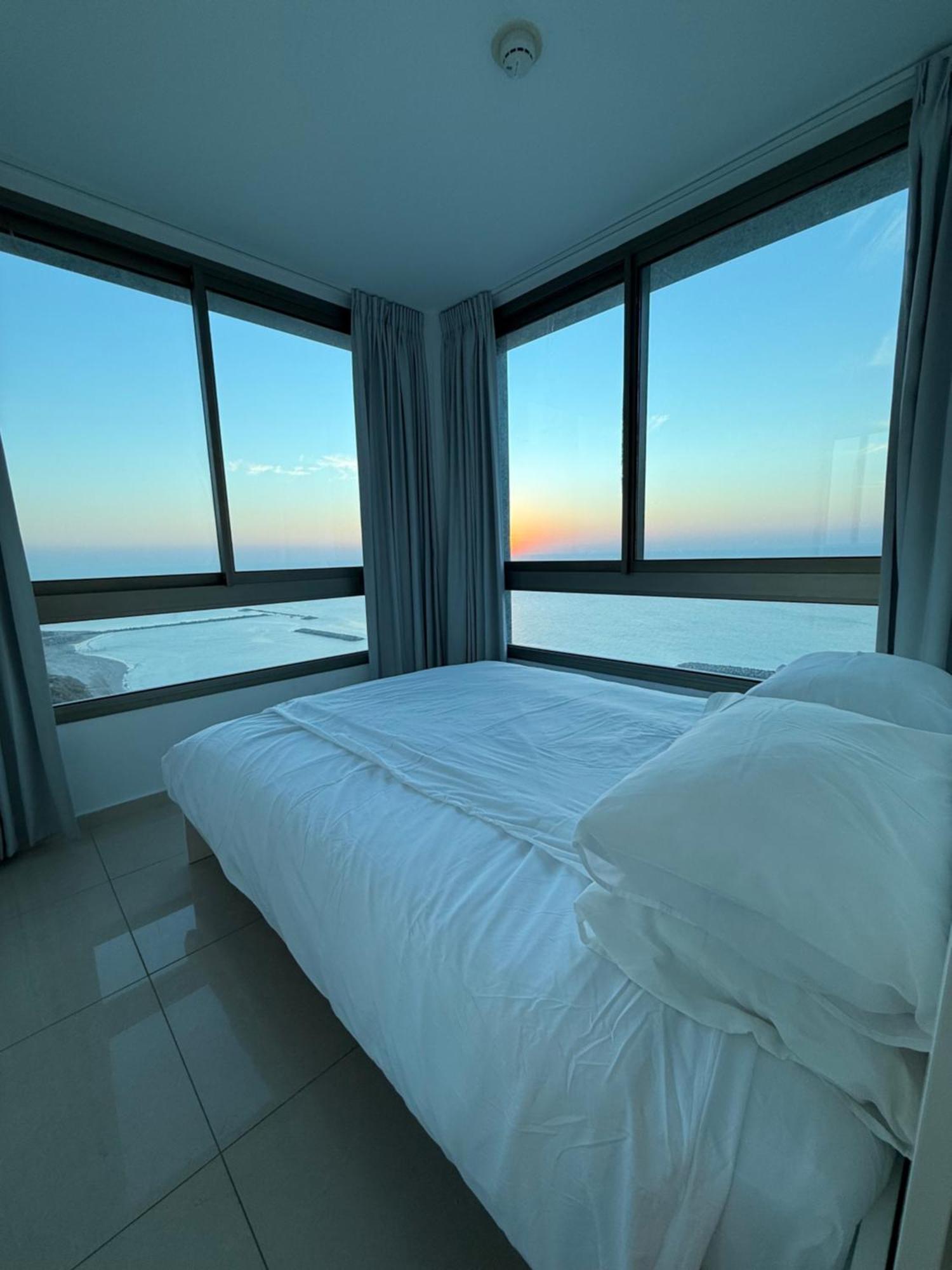 Netanya Seaview Aparthotel Eksteriør bilde